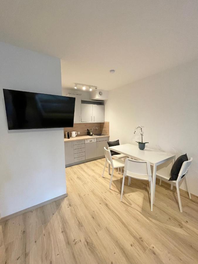 Апартаменты #Family & Friends# Ruhig, Gruen, Gleich In Der City Вена Экстерьер фото